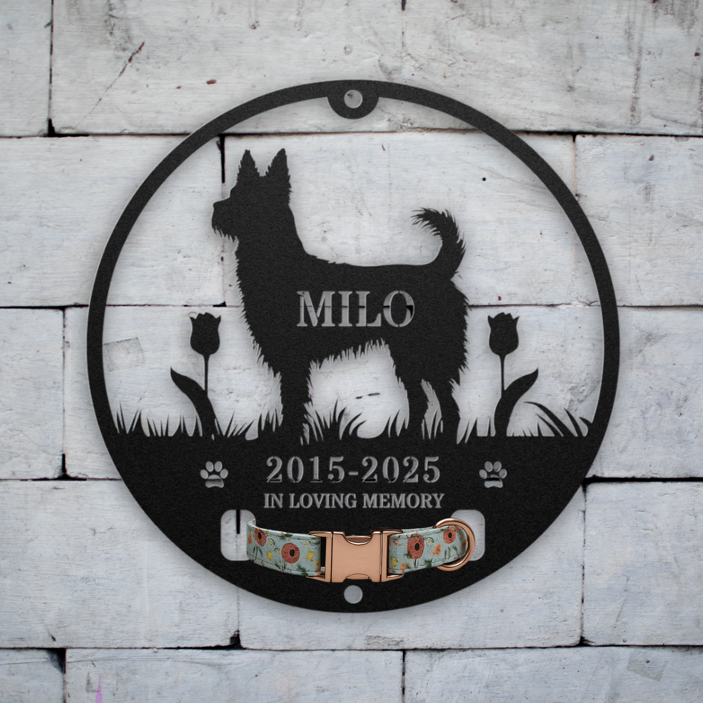 Personalized Dog Memorial with Collar Hole, Round Shape, Die-Cut Premium Metal Sign